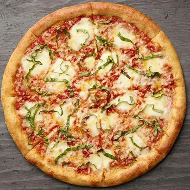 Margherita Pizza.