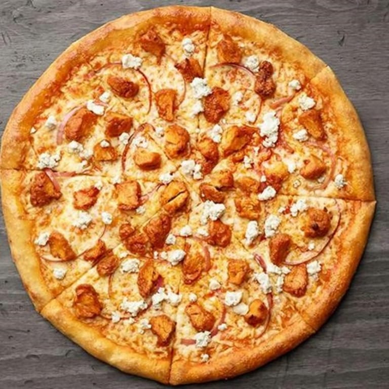 Buffalo Chicken Pizza Delight